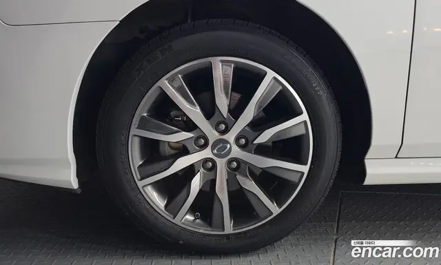 Renault (Samsung) SM5 2018 2.0 автомат (гидро), миниатюра 5 Renault (Samsung) SM5 2018 2.0 автомат (гидро), миниатюра 5