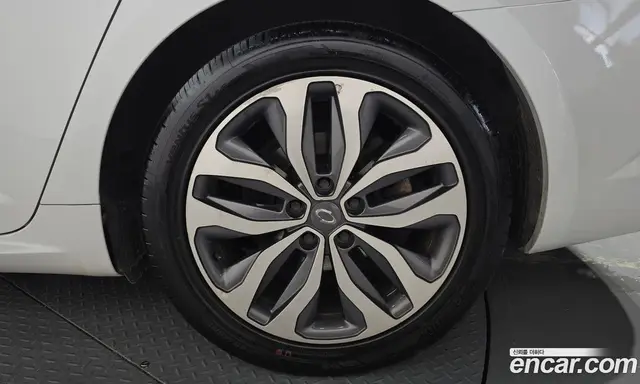 Renault (Samsung) SM6 2017 2.0 автомат (гидро), миниатюра 7 Renault (Samsung) SM6 2017 2.0 автомат (гидро), миниатюра 7