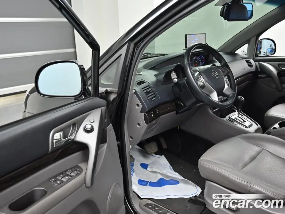 SsangYong Korando 2016 2.2 автомат (гидро), фото 13