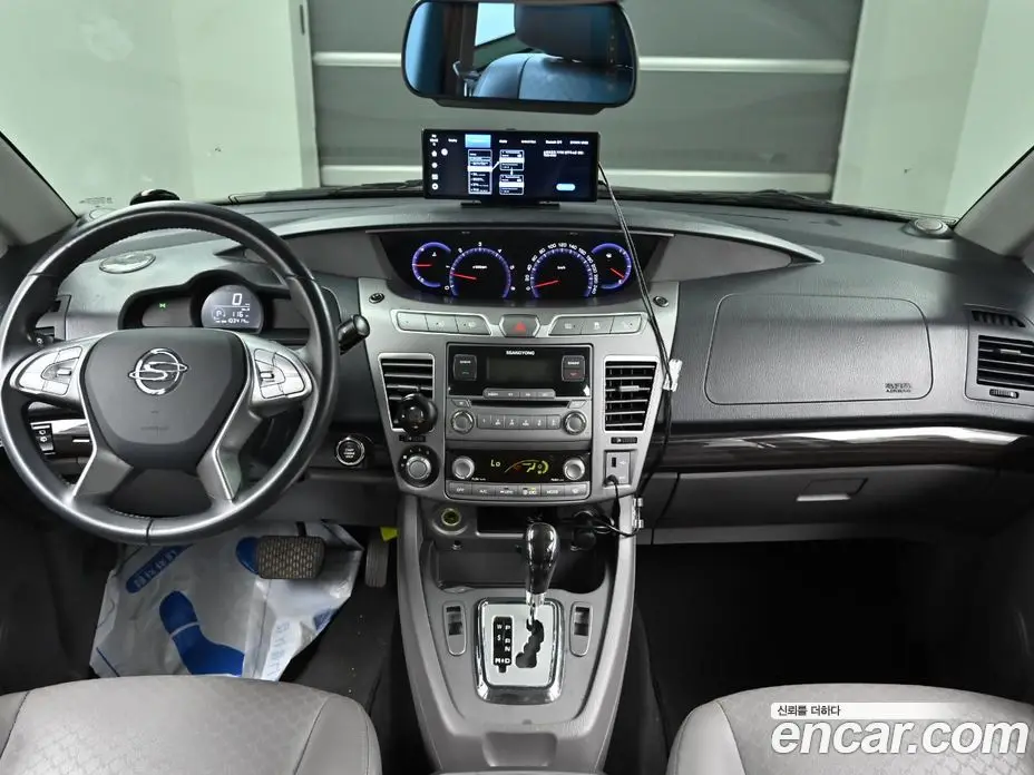 SsangYong Korando 2016 2.2 автомат (гидро), фото 10