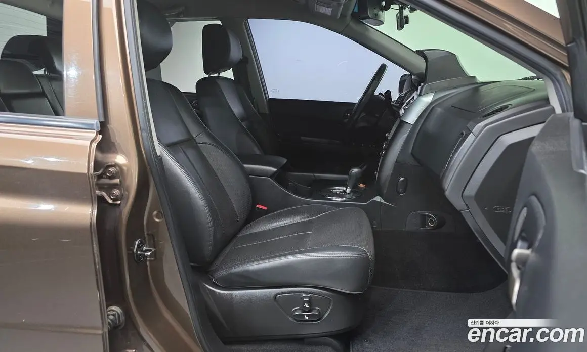 SsangYong Korando 2016 2.2 автомат (гидро), фото 16