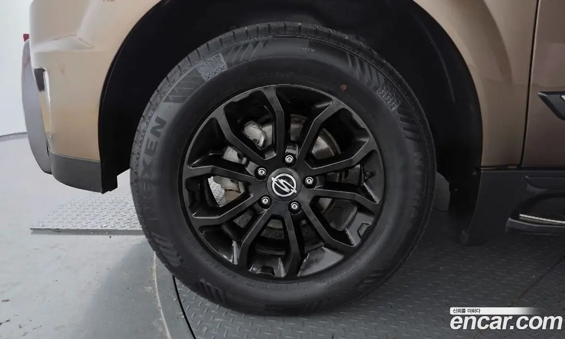 SsangYong Korando 2016 2.2 автомат (гидро), фото 5
