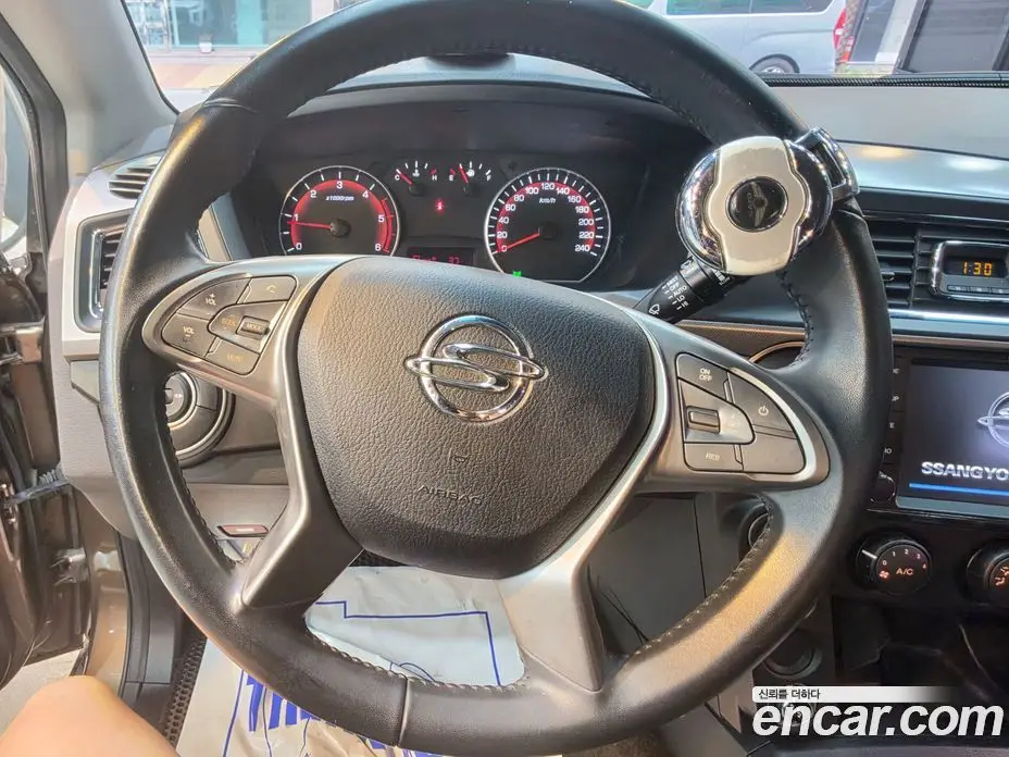 SsangYong Korando 2016 2.2 автомат (гидро), фото 13