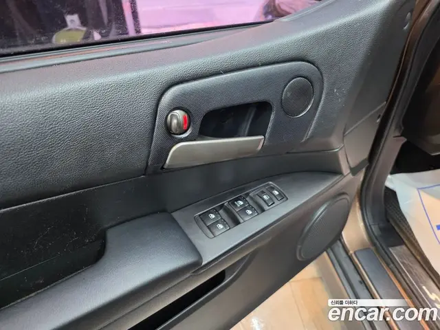 SsangYong Korando 2016 2.2 автомат (гидро), миниатюра 9