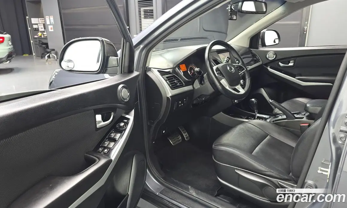 SsangYong Korando 2017 2.2 автомат (гидро), фото 13