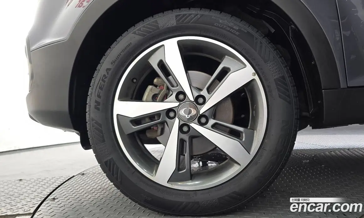 SsangYong Korando 2017 2.2 автомат (гидро), фото 5