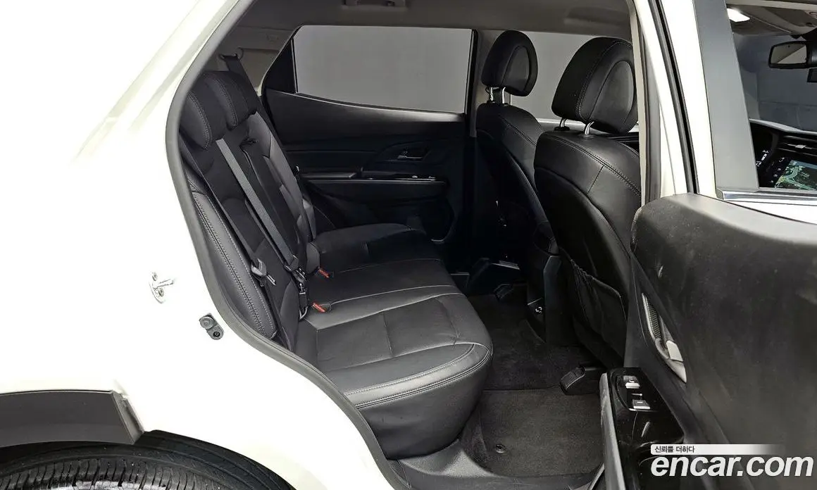SsangYong Korando 2021 1.5 автомат (гидро), фото 17