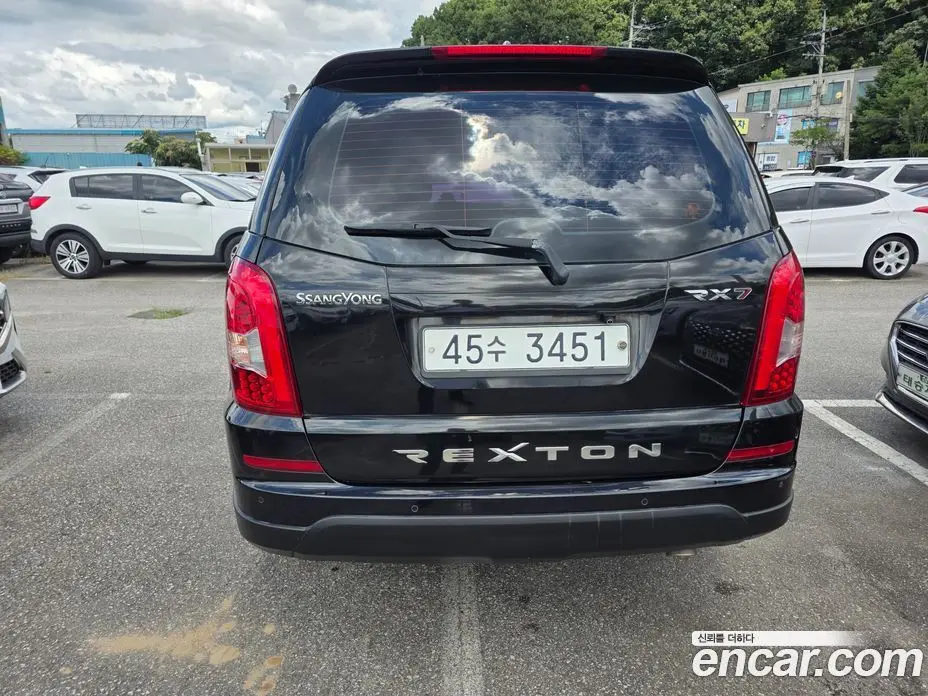 SsangYong Rexton 2014 2.0 автомат (гидро), фото 6 SsangYong Rexton 2014 2.0 автомат (гидро), фото 6