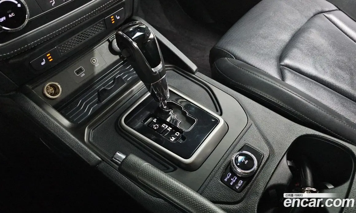 SsangYong Rexton 2018 2.2 автомат (гидро), фото 12