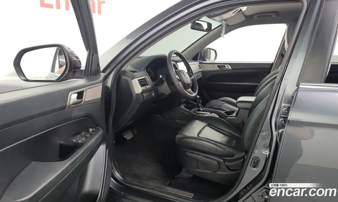 SsangYong Rexton 2018 2.2 автомат (гидро), фото 13