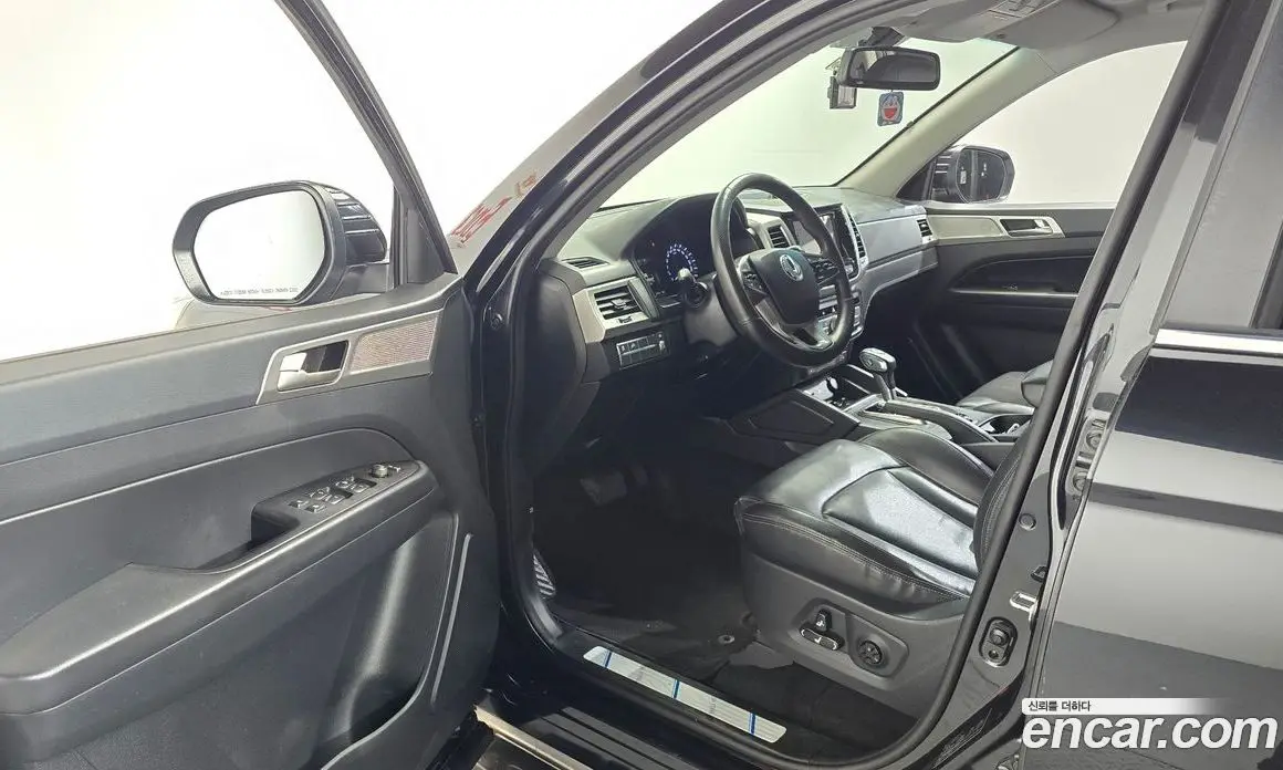 SsangYong Rexton 2019 2.2 автомат (гидро), фото 13
