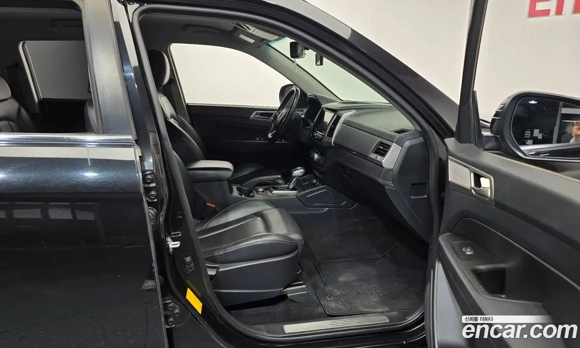 SsangYong Rexton 2019 2.2 автомат (гидро), фото 16