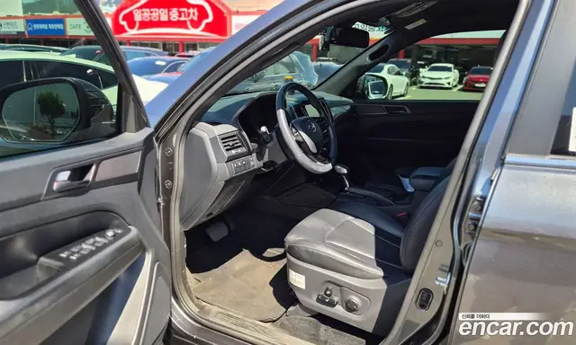 SsangYong Rexton 2022 2.2 автомат (гидро), миниатюра 4 SsangYong Rexton 2022 2.2 автомат (гидро), миниатюра 4