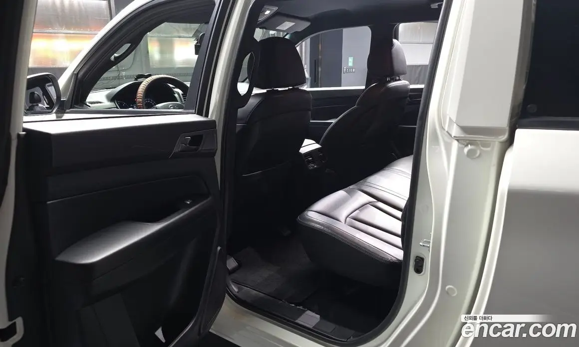 SsangYong Rexton 2023 2.2 автомат (гидро), фото 16 SsangYong Rexton 2023 2.2 автомат (гидро), фото 16