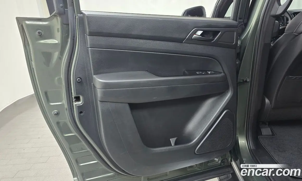 SsangYong Rexton 2023 2.2 автомат (гидро), фото 15