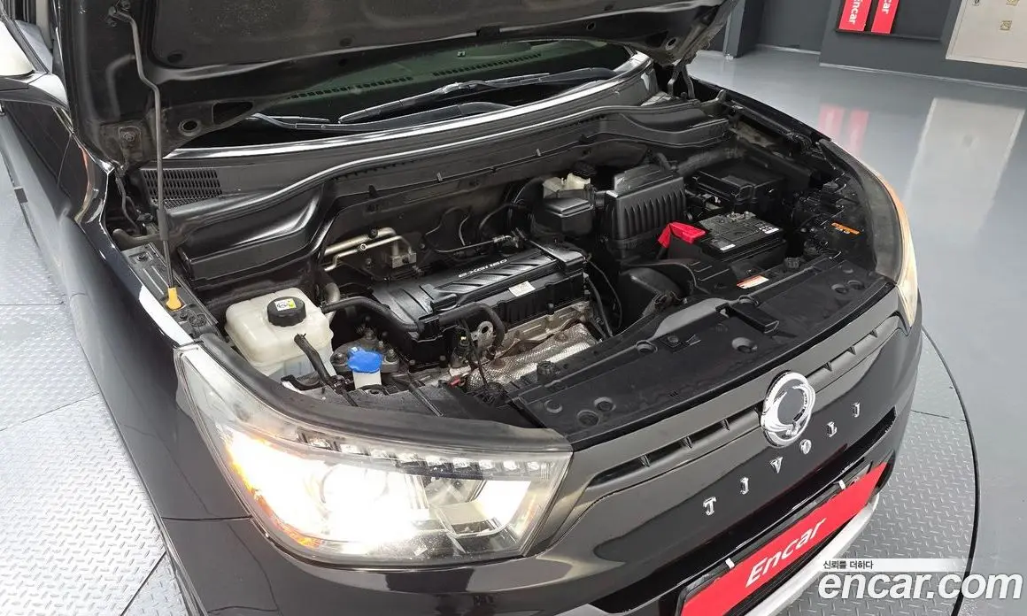 SsangYong TIBOLI 2015 1.6 автомат (гидро), фото 6