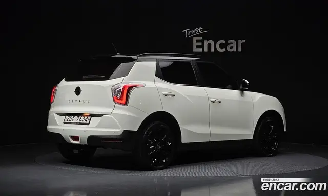 SsangYong TIBOLI, 2015, 70 646 км