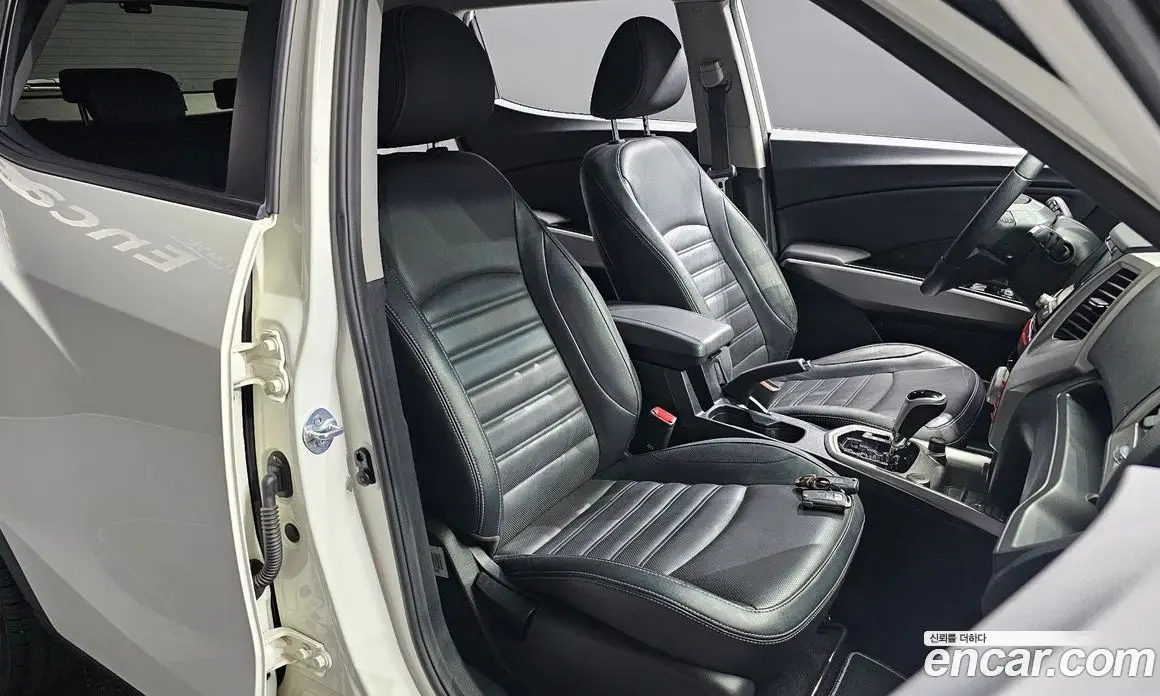 SsangYong TIBOLI 2015 1.6 автомат (гидро), фото 17