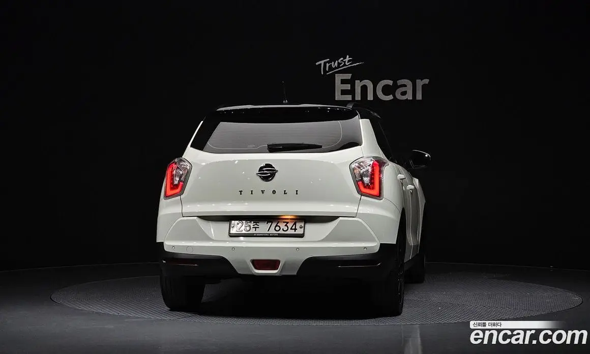 SsangYong TIBOLI 2015 1.6 автомат (гидро), фото 3