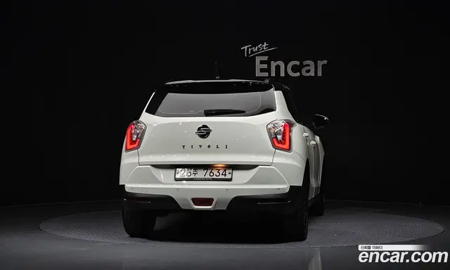 SsangYong TIBOLI 2015 1.6 автомат (гидро), миниатюра 3