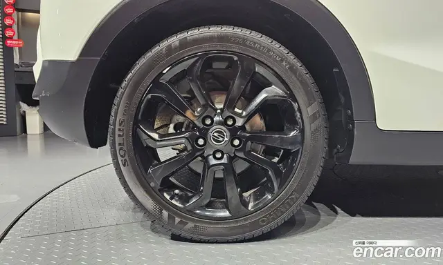 SsangYong TIBOLI 2015 1.6 автомат (гидро), миниатюра 4