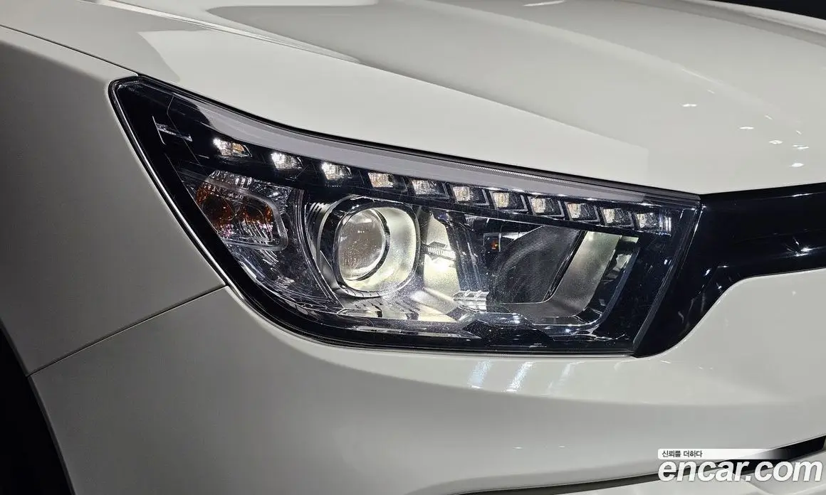 SsangYong TIBOLI 2015 1.6 автомат (гидро), фото 7