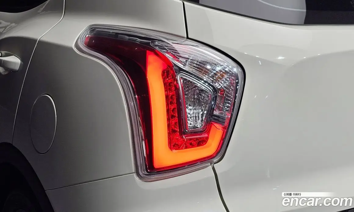 SsangYong TIBOLI 2015 1.6 автомат (гидро), фото 8