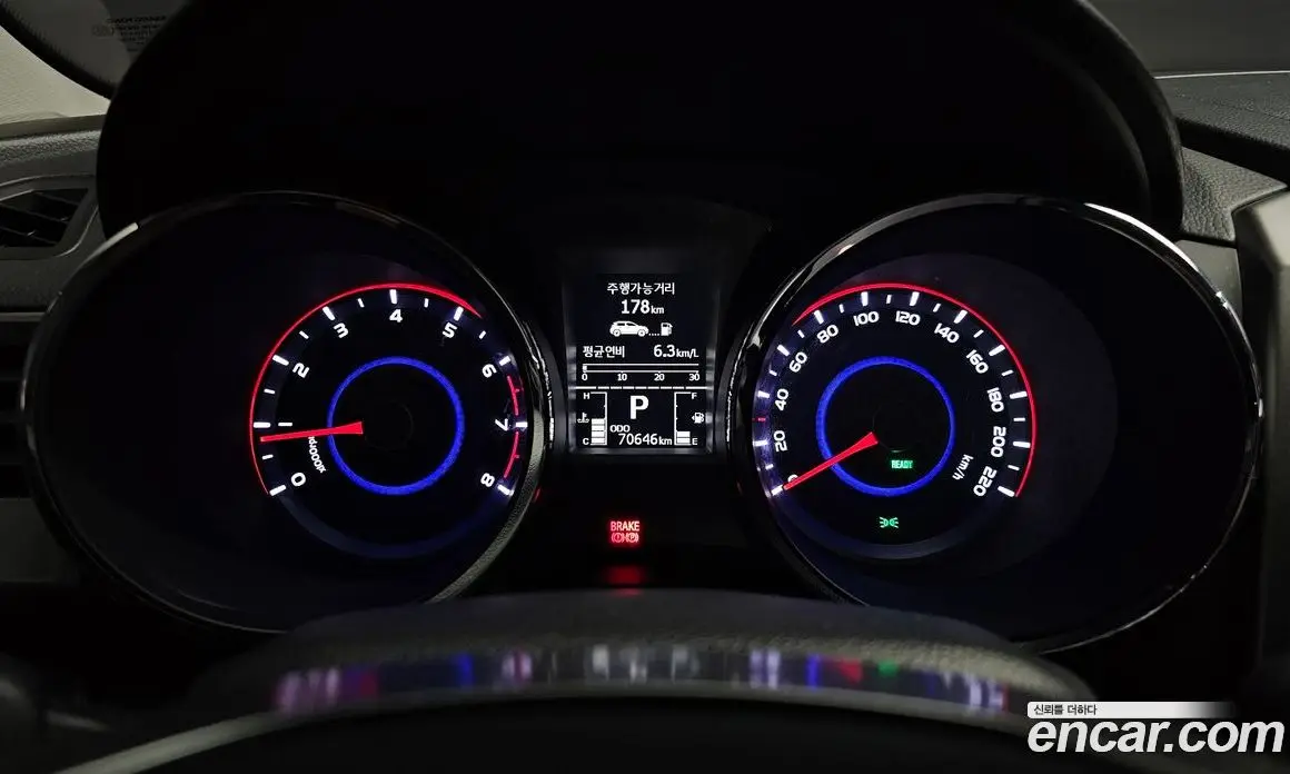 SsangYong TIBOLI 2015 1.6 автомат (гидро), фото 10