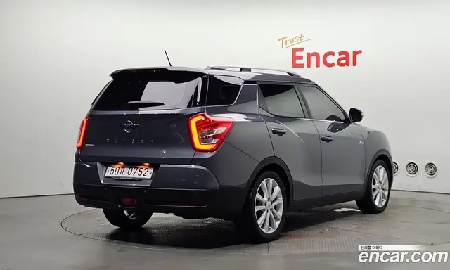 SsangYong TIBOLI 2016 1.6 автомат (гидро), миниатюра 2