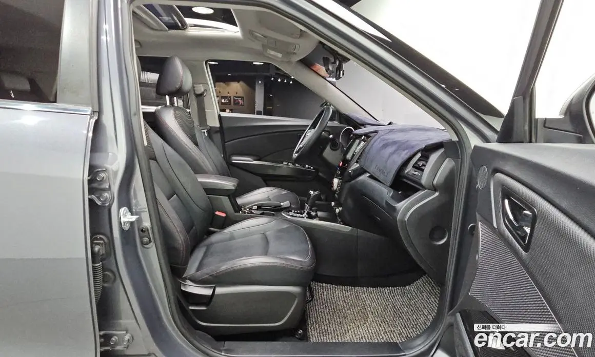 SsangYong TIBOLI 2016 1.6 автомат (гидро), фото 17