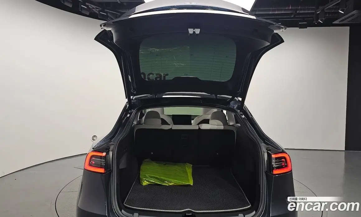 Tesla Model Y 2022 0.2 автомат (гидро), фото 20