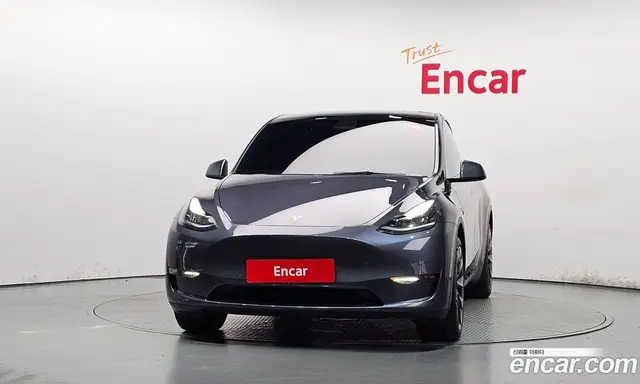 Tesla Model Y 2022 0.2 автомат (гидро), миниатюра 3