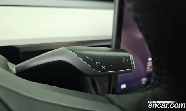 Tesla Model Y 2022 0.2 автомат (гидро), миниатюра 9