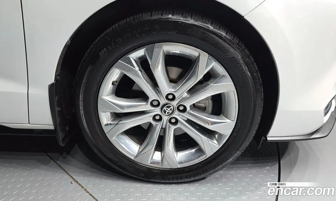 Toyota Sienna 2022 2.5 автомат (гидро), фото 7