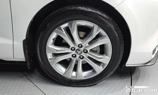 Toyota Sienna 2022 2.5 автомат (гидро), миниатюра 7