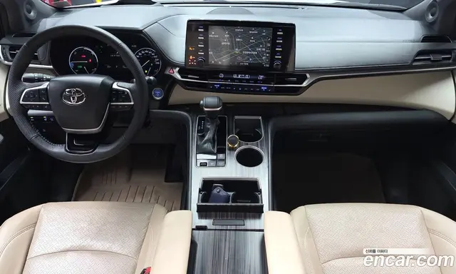 Toyota Sienna 2022 2.5 автомат (гидро), миниатюра 10
