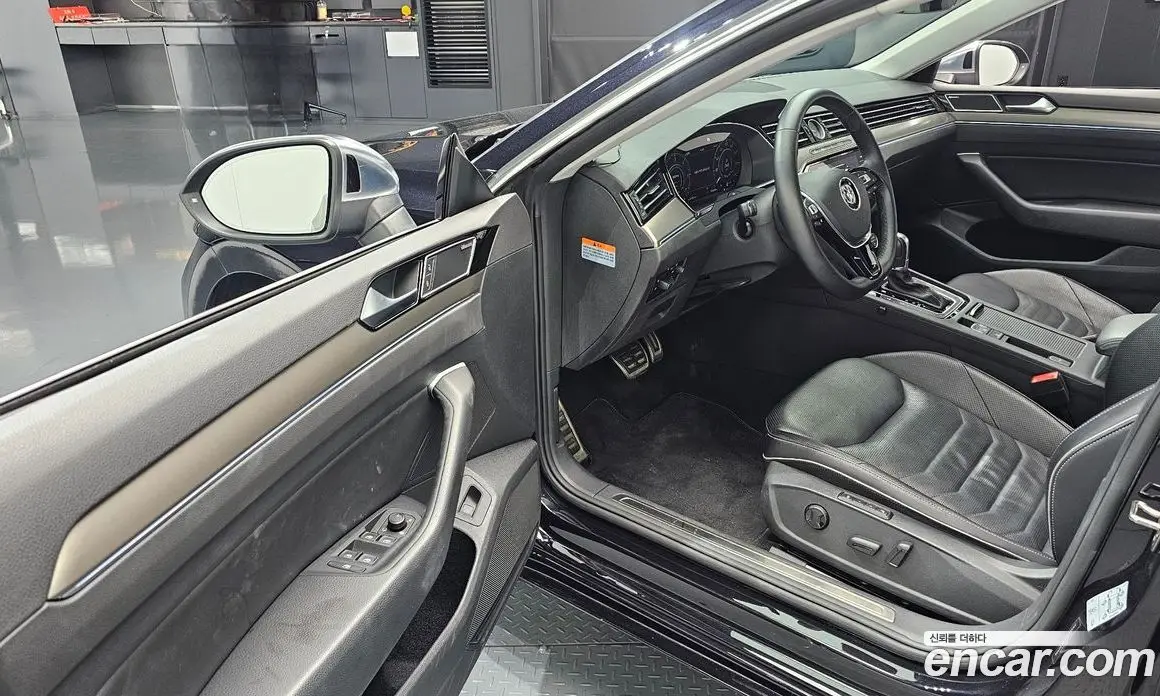 Volkswagen Arteon 2019 2.0 автомат (гидро), фото 12 Volkswagen Arteon 2019 2.0 автомат (гидро), фото 12