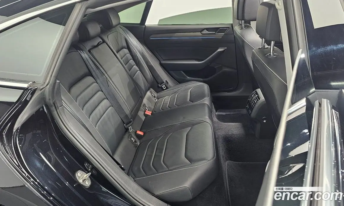 Volkswagen Arteon 2019 2.0 автомат (гидро), фото 16 Volkswagen Arteon 2019 2.0 автомат (гидро), фото 16