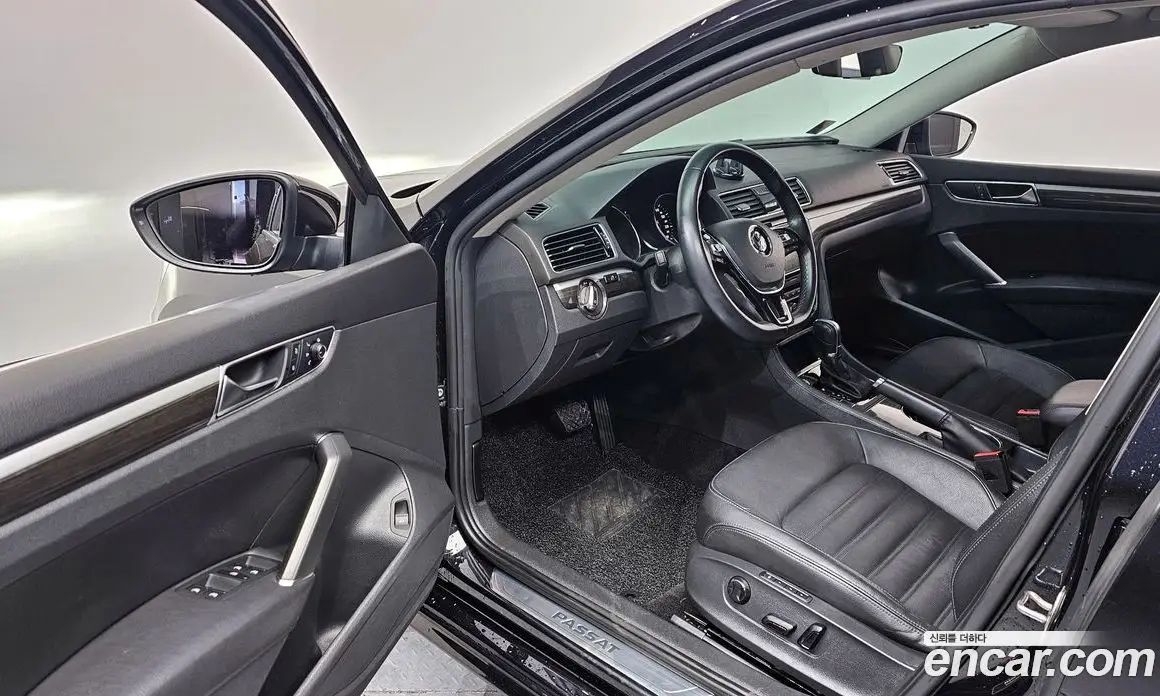 Volkswagen Passat 2018 2.0 автомат (гидро), фото 13 Volkswagen Passat 2018 2.0 автомат (гидро), фото 13