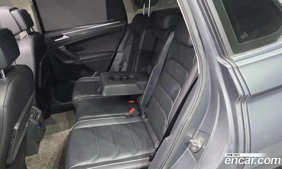 Volkswagen Tiguan 2020 2.0 автомат (гидро), фото 18 Volkswagen Tiguan 2020 2.0 автомат (гидро), фото 18