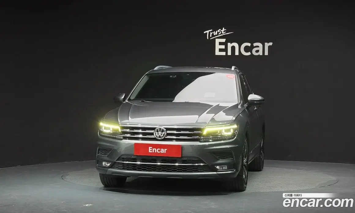 Volkswagen Tiguan 2020 2.0 автомат (гидро), фото 3 Volkswagen Tiguan 2020 2.0 автомат (гидро), фото 3