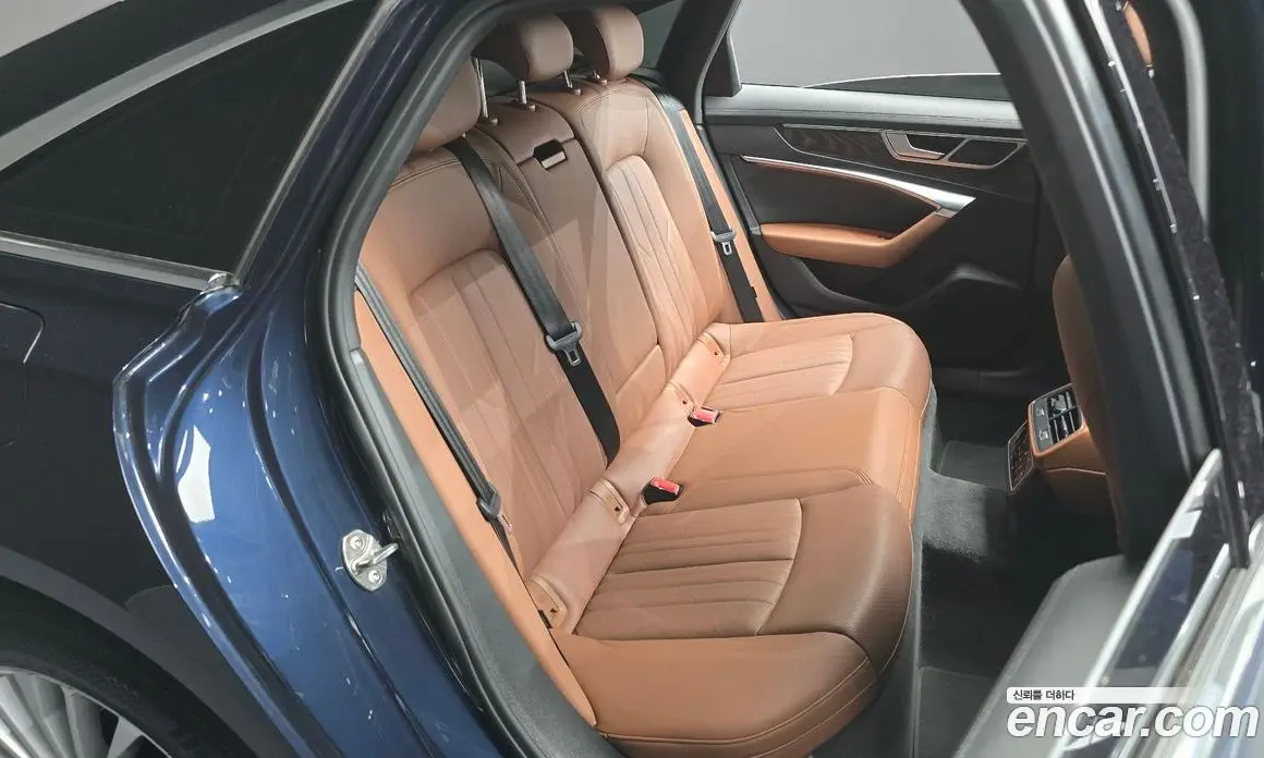 Audi A6 2020 2.0 автомат (гидро), фото 17 Audi A6 2020 2.0 автомат (гидро), фото 17