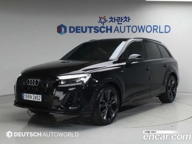 Audi Q7, 2025, 12 605 км