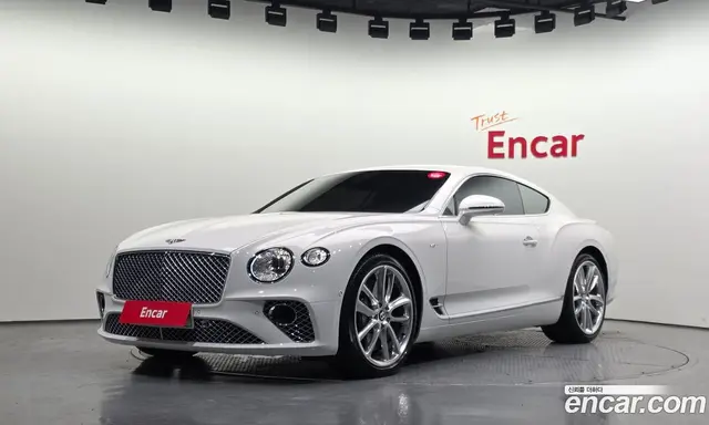 Bentley Continental, 2020, 19 295 км Bentley Continental, 2020, 19 295 км