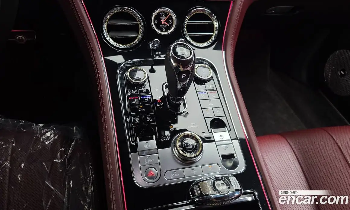 Bentley Continental 2020 4.0 автомат (гидро), фото 12 Bentley Continental 2020 4.0 автомат (гидро), фото 12