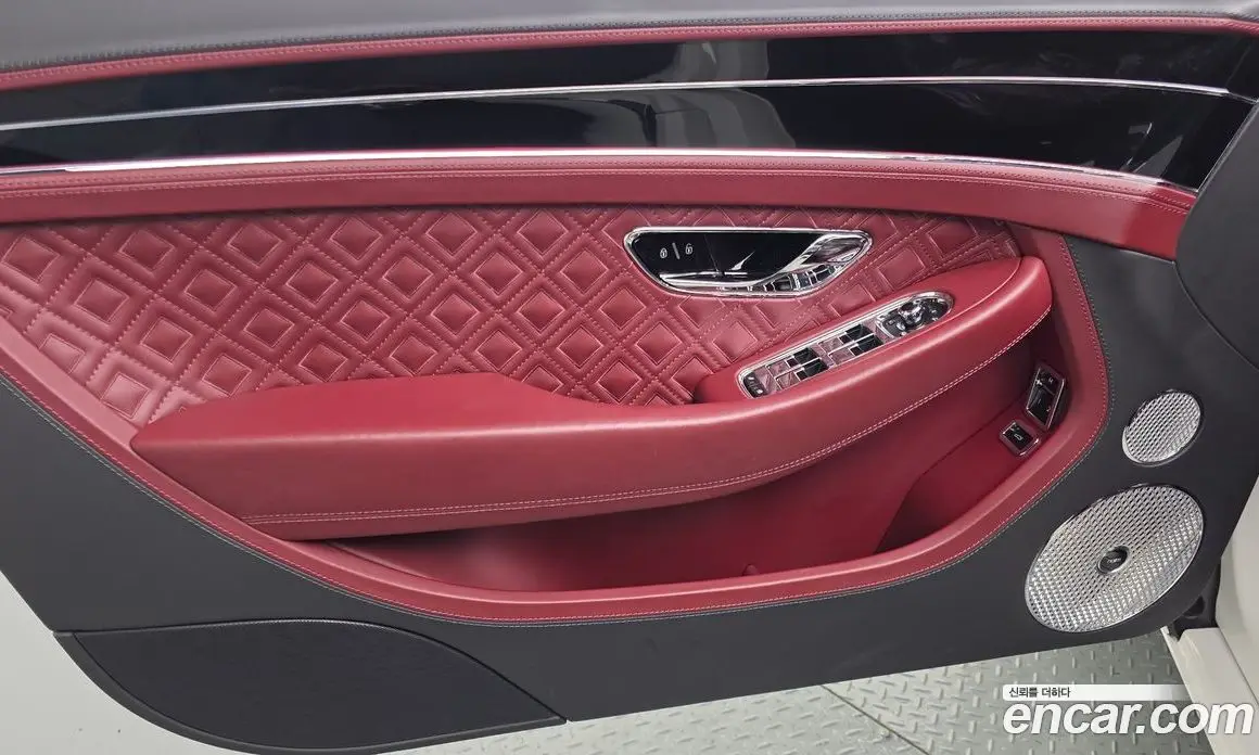 Bentley Continental 2020 4.0 автомат (гидро), фото 14 Bentley Continental 2020 4.0 автомат (гидро), фото 14