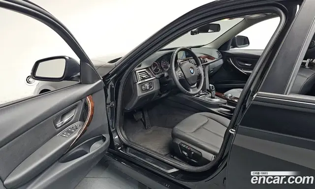 BMW 3 серия 2014 2.0 автомат (гидро), миниатюра 12