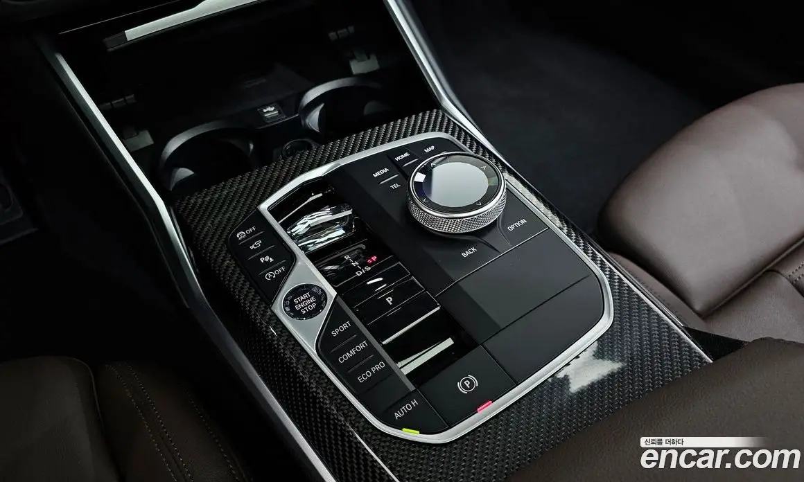 BMW 3 серия 2024 3.0 автомат (гидро), фото 12