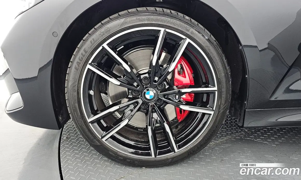 BMW 3 серия 2024 3.0 автомат (гидро), фото 5