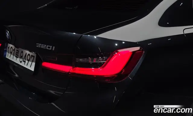BMW 3 серия 2024 2.0 автомат (гидро), миниатюра 9 BMW 3 серия 2024 2.0 автомат (гидро), миниатюра 9